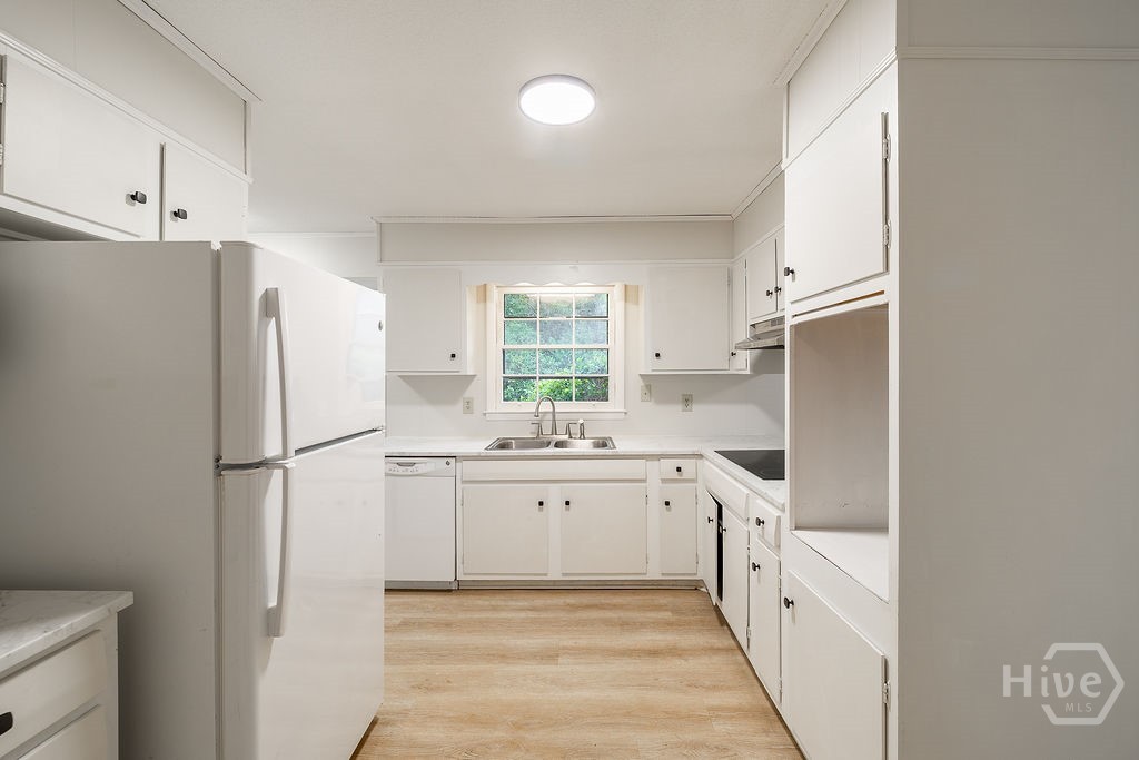 265 University Circle Property Photo 16