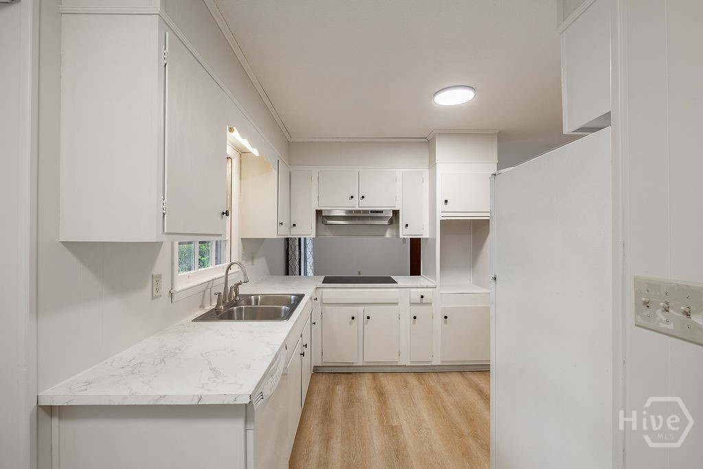 265 University Circle Property Photo 18