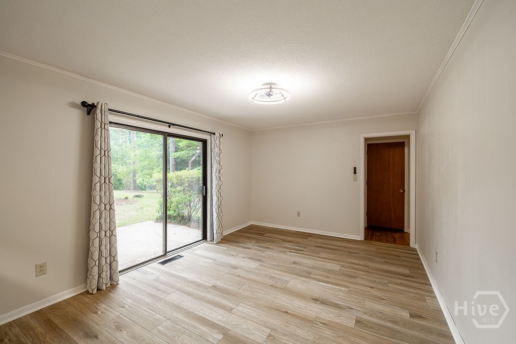 265 University Circle Property Photo 22