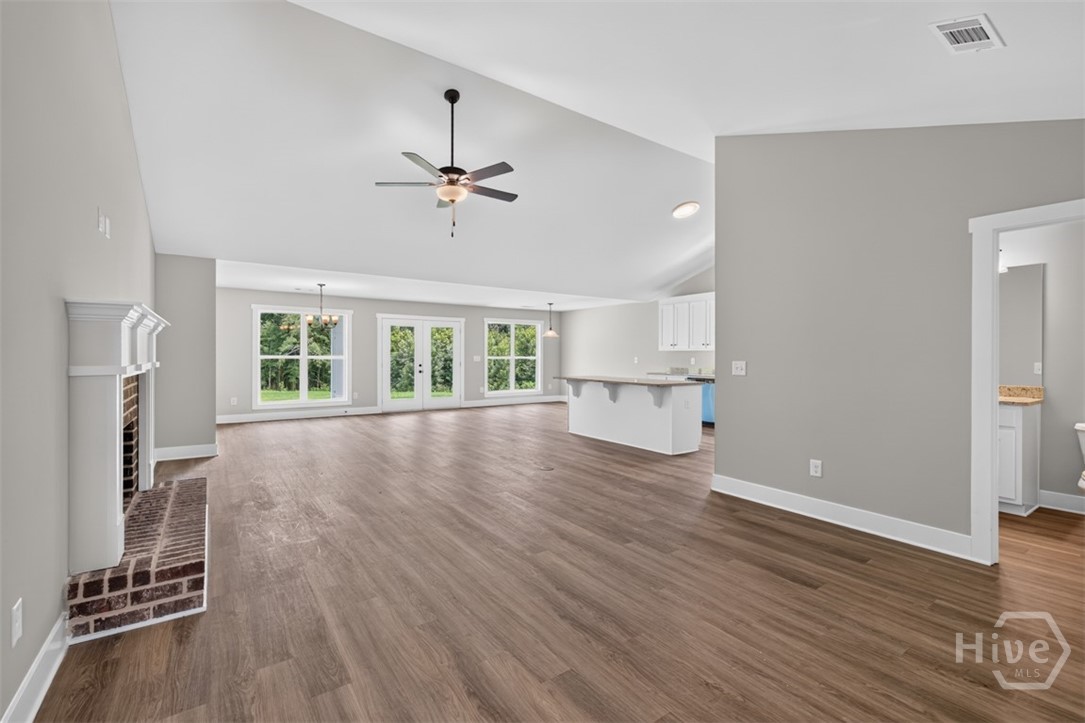 61 Altamaha Drive 13 Property Photo 5