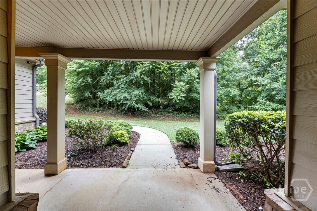 717 Oconee Lane Property Photo 9