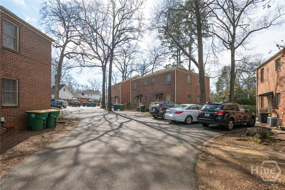1439 Milledge Avenue Property Photo 3