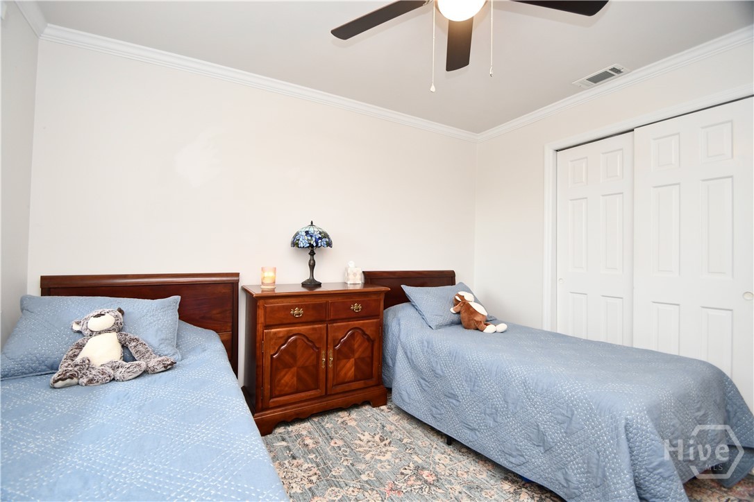 280 Valleybrook Drive Property Photo 29