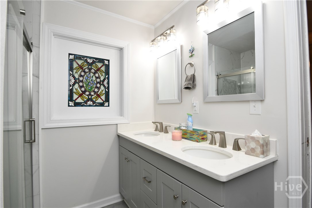 280 Valleybrook Drive Property Photo 42