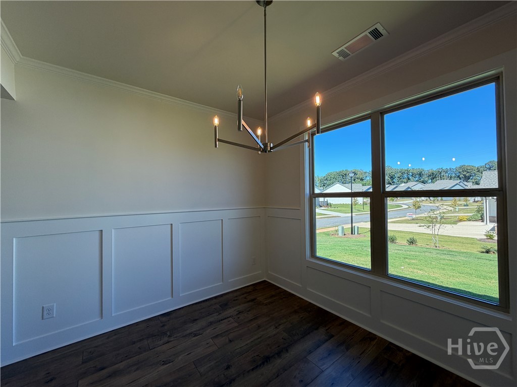 84 Oakdale Road 30 Property Photo 15