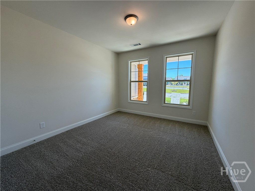 84 Oakdale Road 30 Property Photo 31