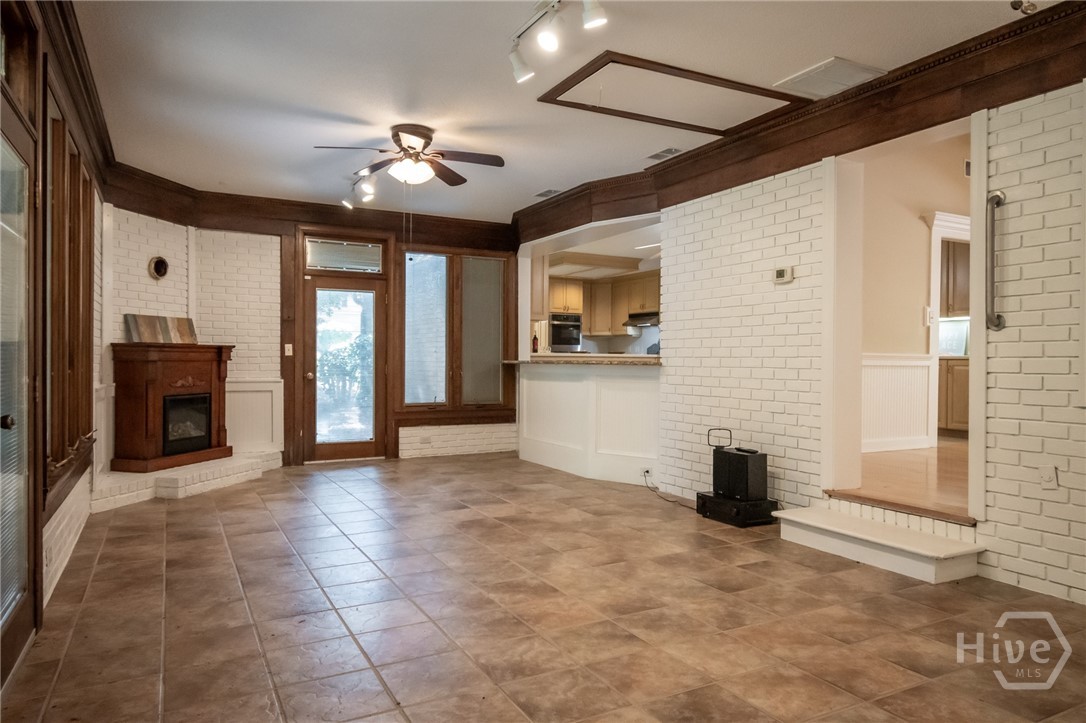 139 Lake Forest Drive Property Photo 25