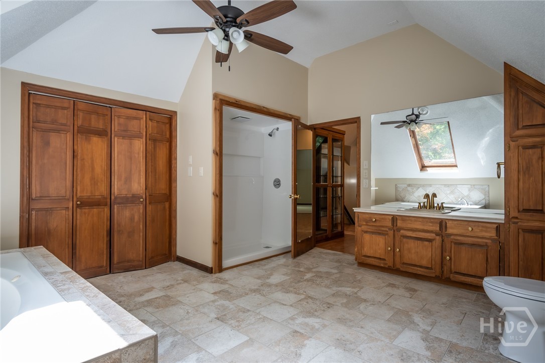 139 Lake Forest Drive Property Photo 57