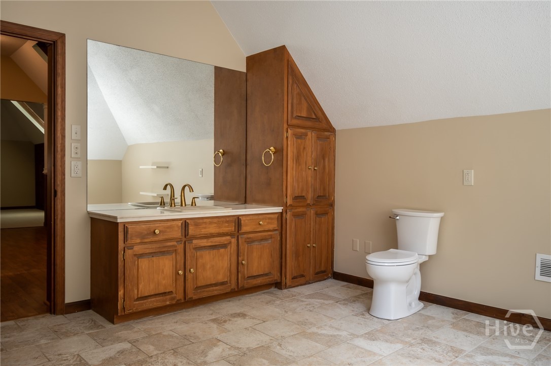 139 Lake Forest Drive Property Photo 59