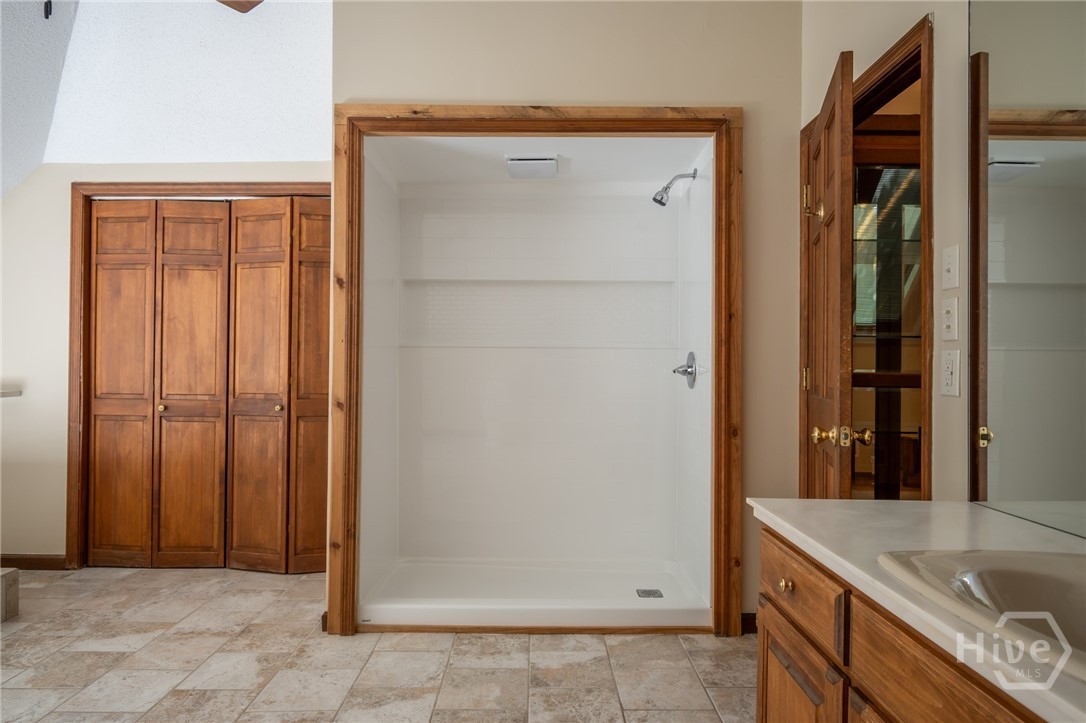 139 Lake Forest Drive Property Photo 60