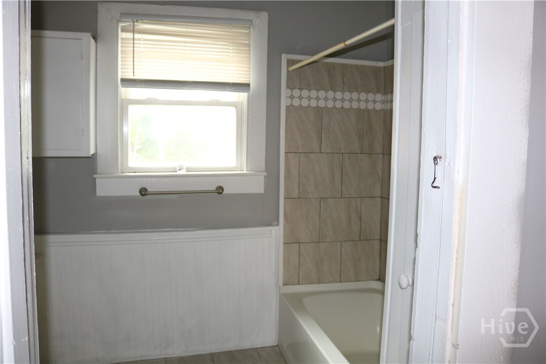 88 Railroad Avenue Property Photo 26