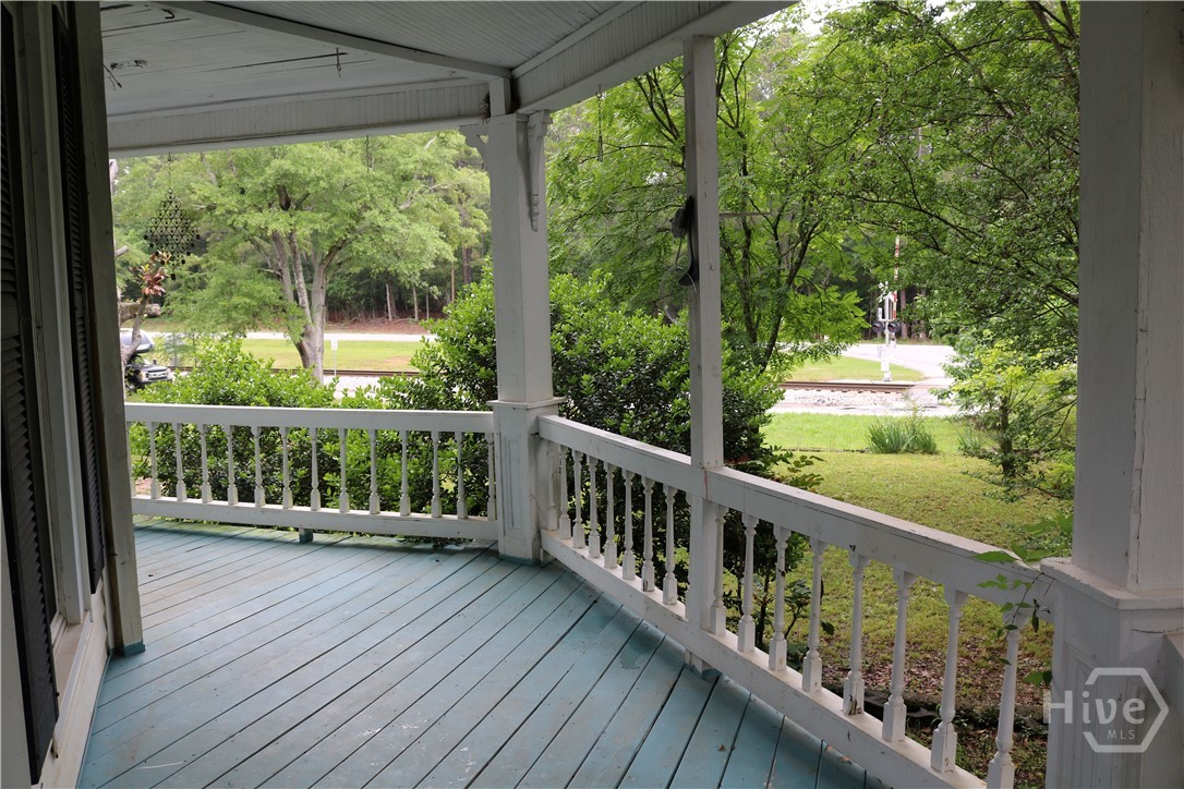 88 Railroad Avenue Property Photo 36
