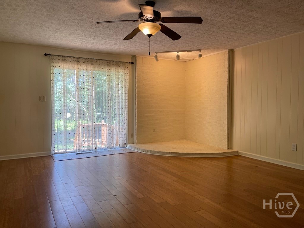 1071 Dials Mill Spur Spur Property Photo 2