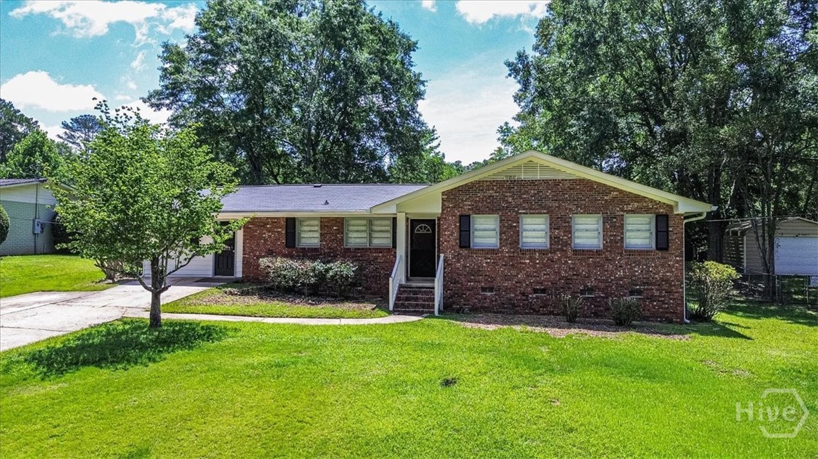 265 Ferncliff Drive Property Photo 1