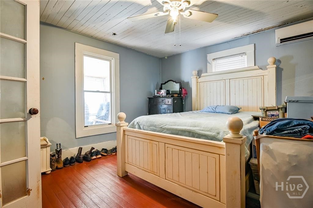 12462 Brown Bridge Road Property Photo 8