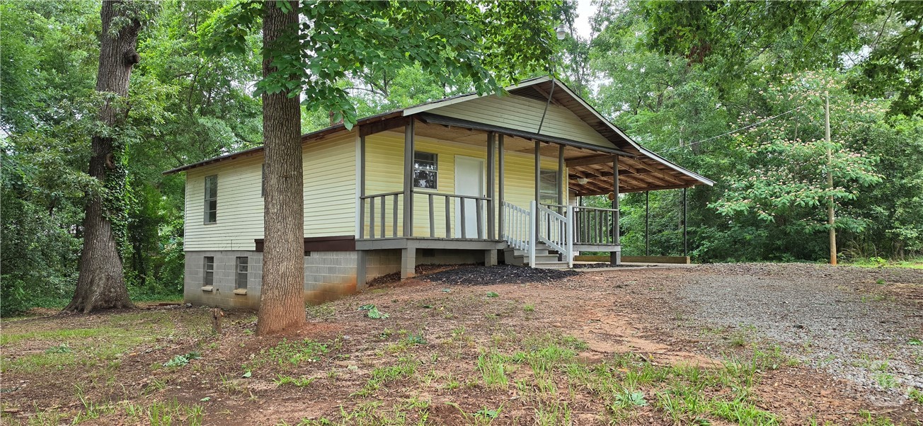 2601 Anderson Highway Property Photo 1