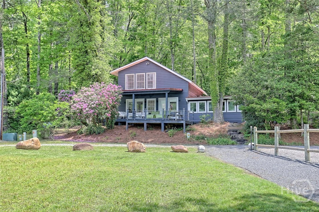 89 Arkansas Lane Property Photo 1