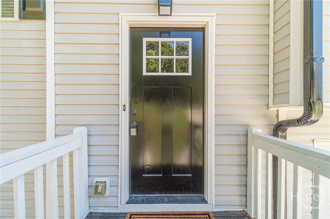 1825 River Run Road Property Photo 4