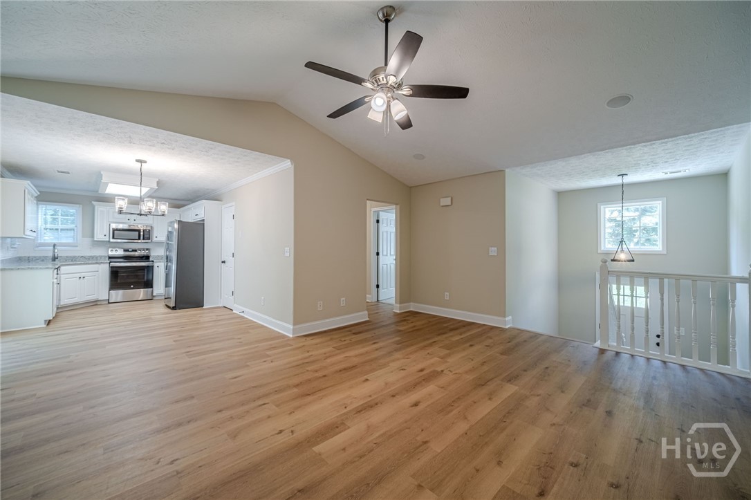 1825 River Run Road Property Photo 5