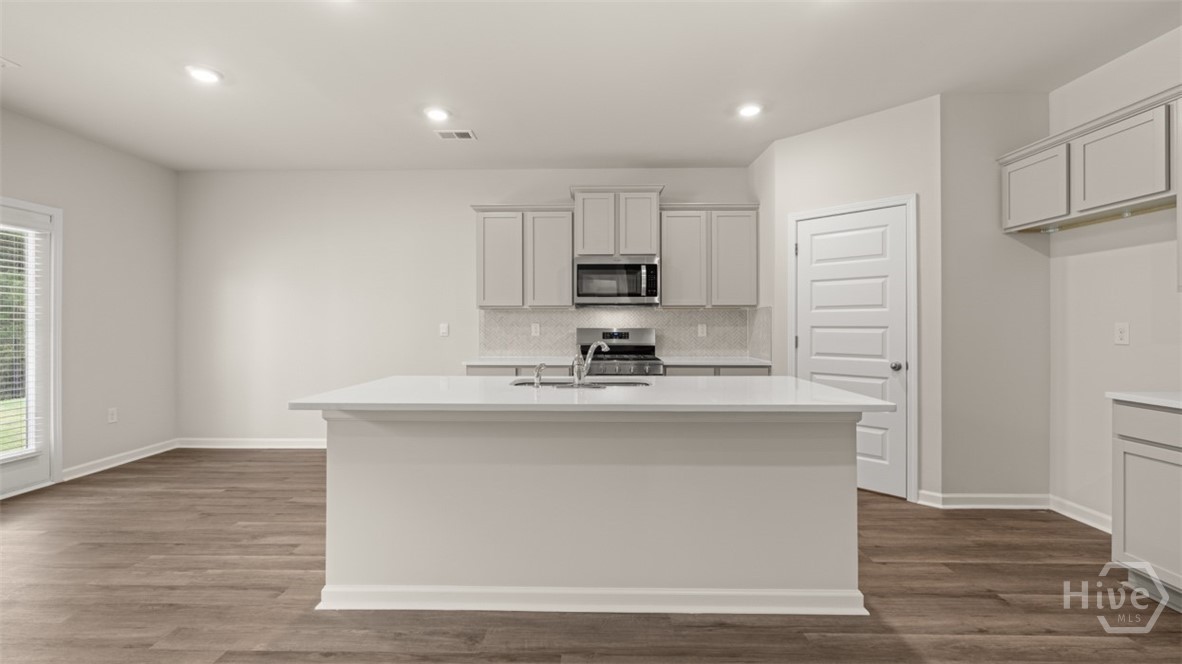 242 Defilippe Drive Property Photo 10