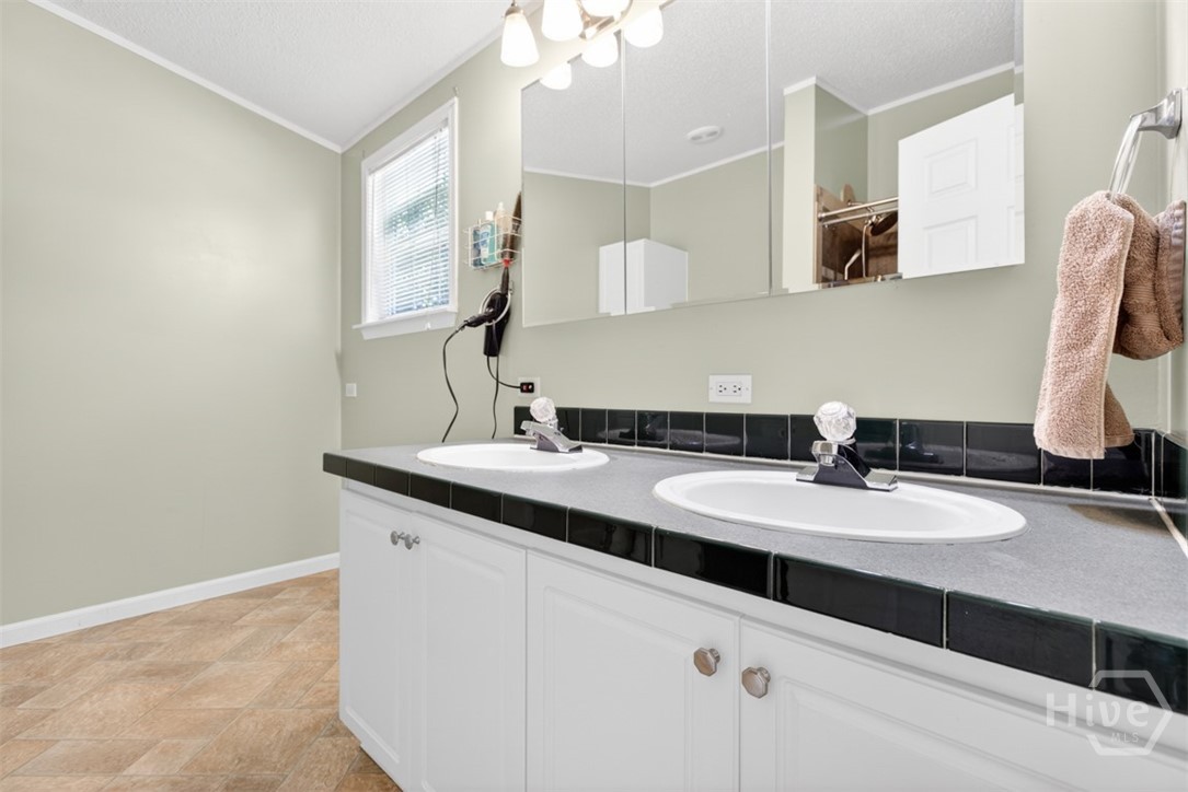 173 Andrews Road Property Photo 25