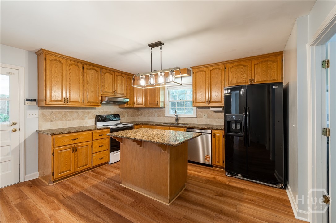 161 Clyde Road Property Photo 7