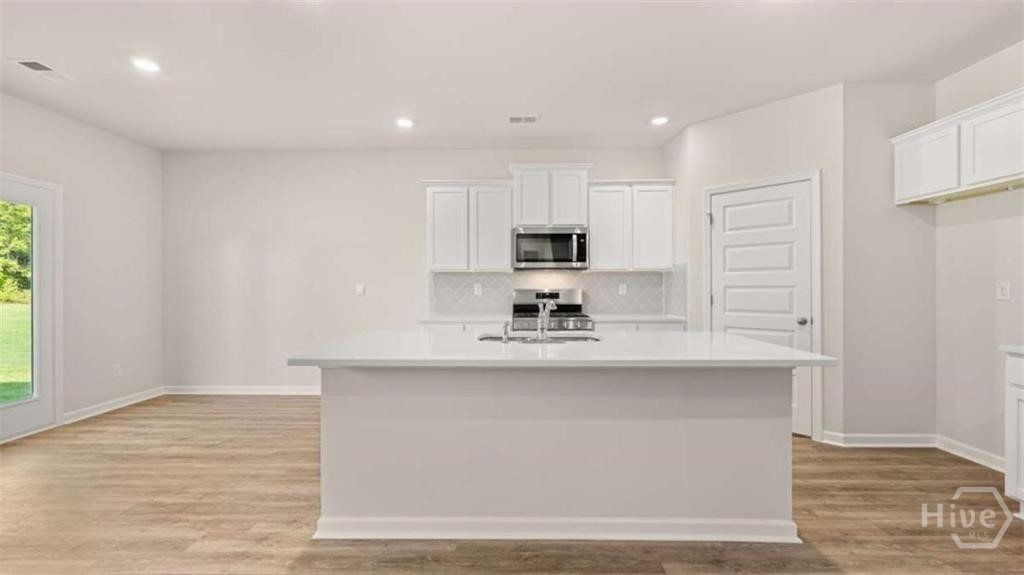 467 Abbott Road Property Photo 14