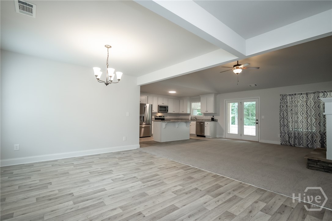 41 Southwood Drive Property Photo 8