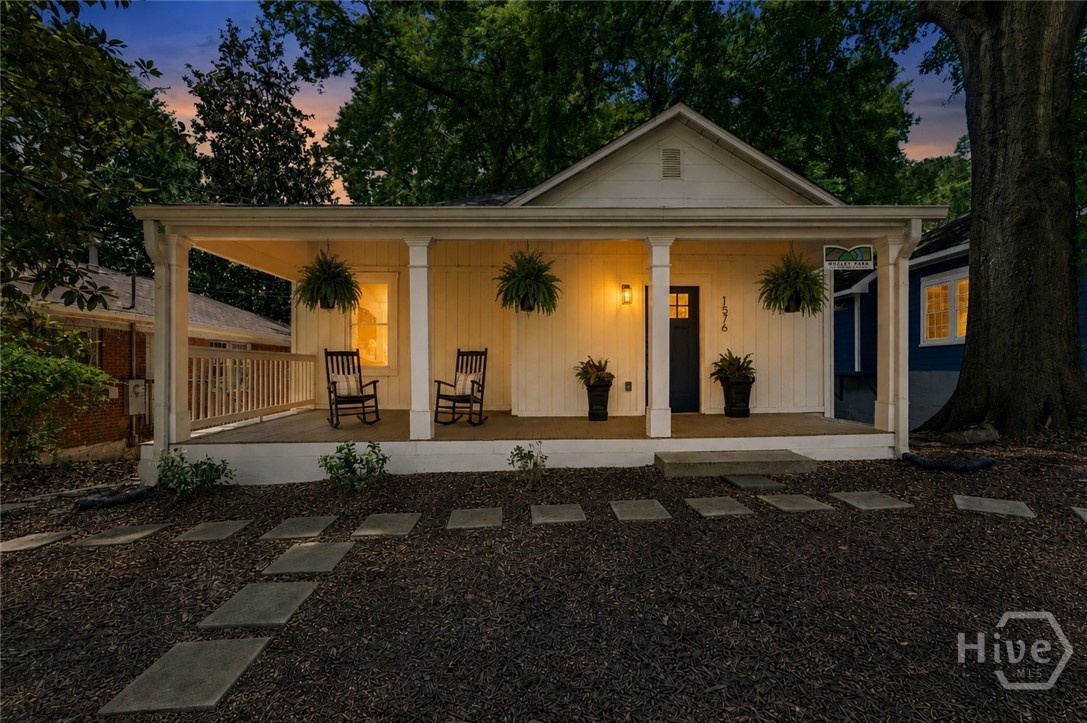 1576 Elixir Avenue Sw Property Photo 1