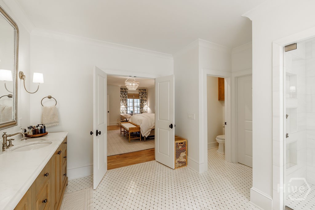 450 Stanton Way Property Photo 34