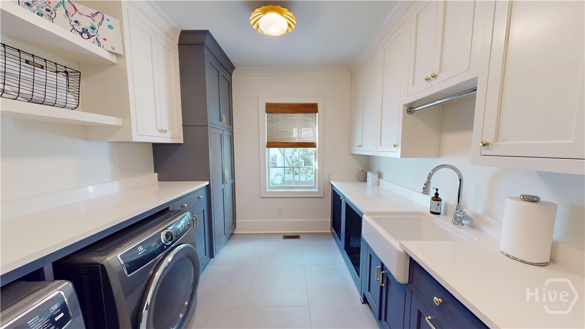450 Stanton Way Property Photo 35