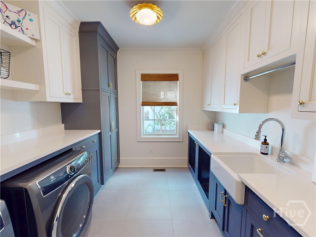 450 Stanton Way Property Photo 38