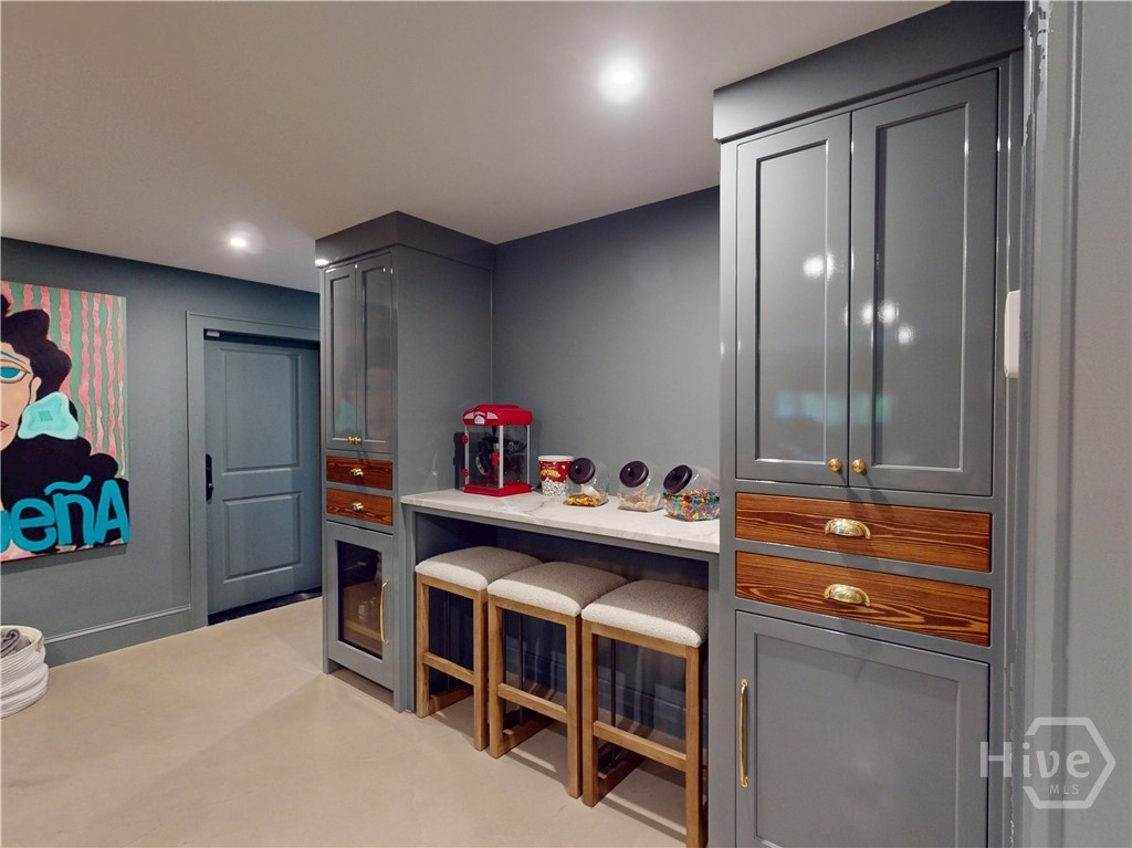 450 Stanton Way Property Photo 61
