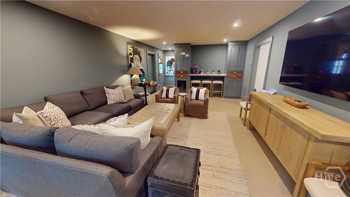 450 Stanton Way Property Photo 65