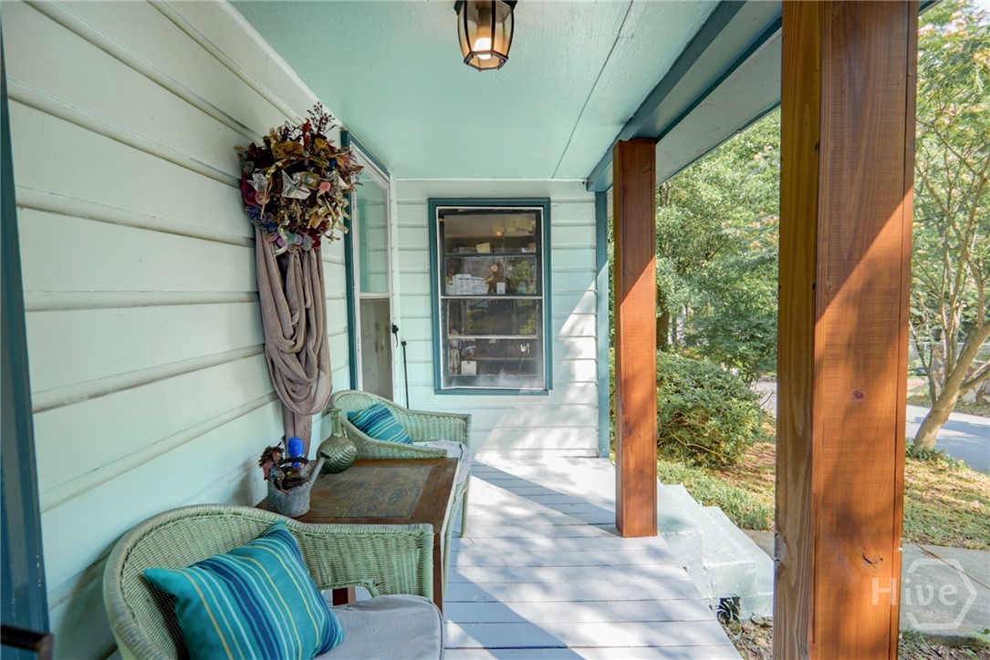 665 Branch Street Property Photo 2