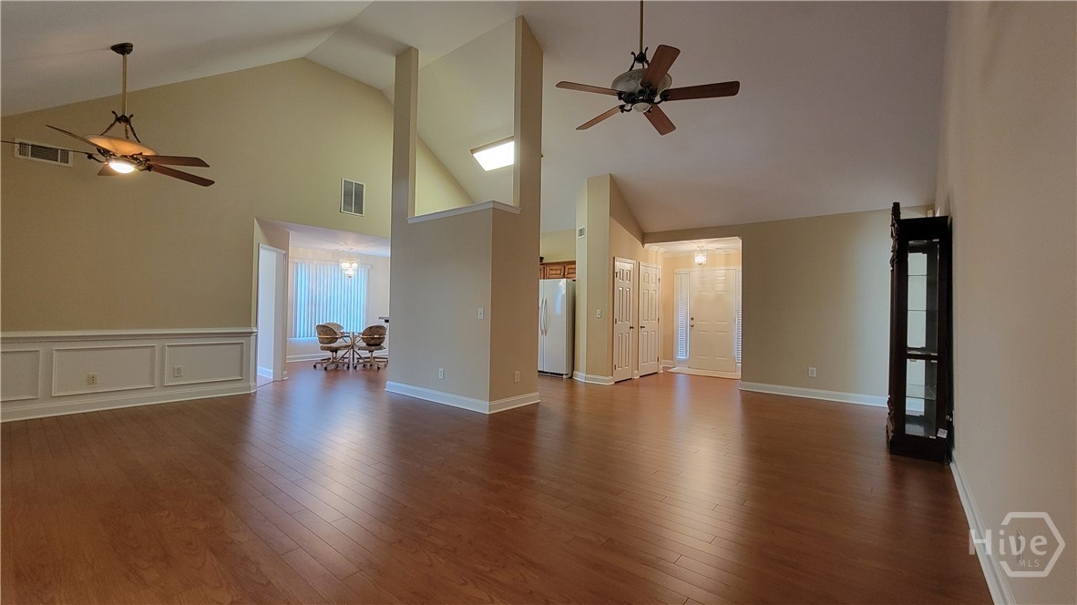371 Summit Chase Drive Property Photo 7