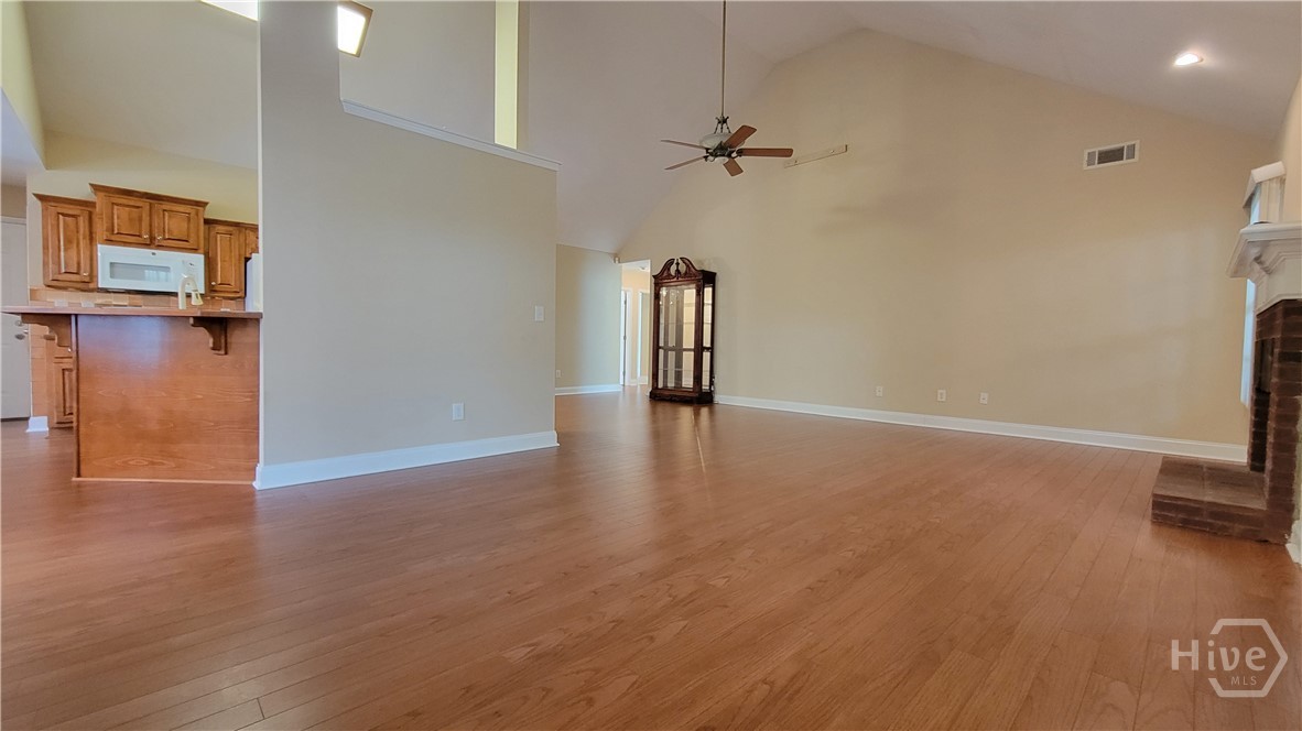 371 Summit Chase Drive Property Photo 10