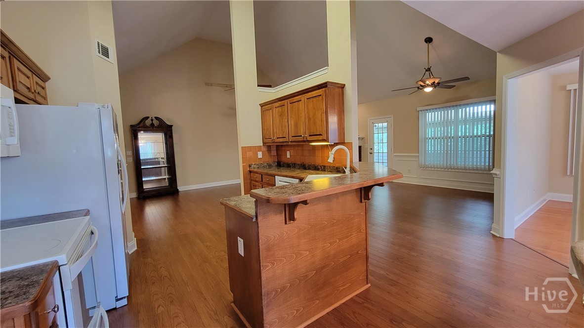 371 Summit Chase Drive Property Photo 13