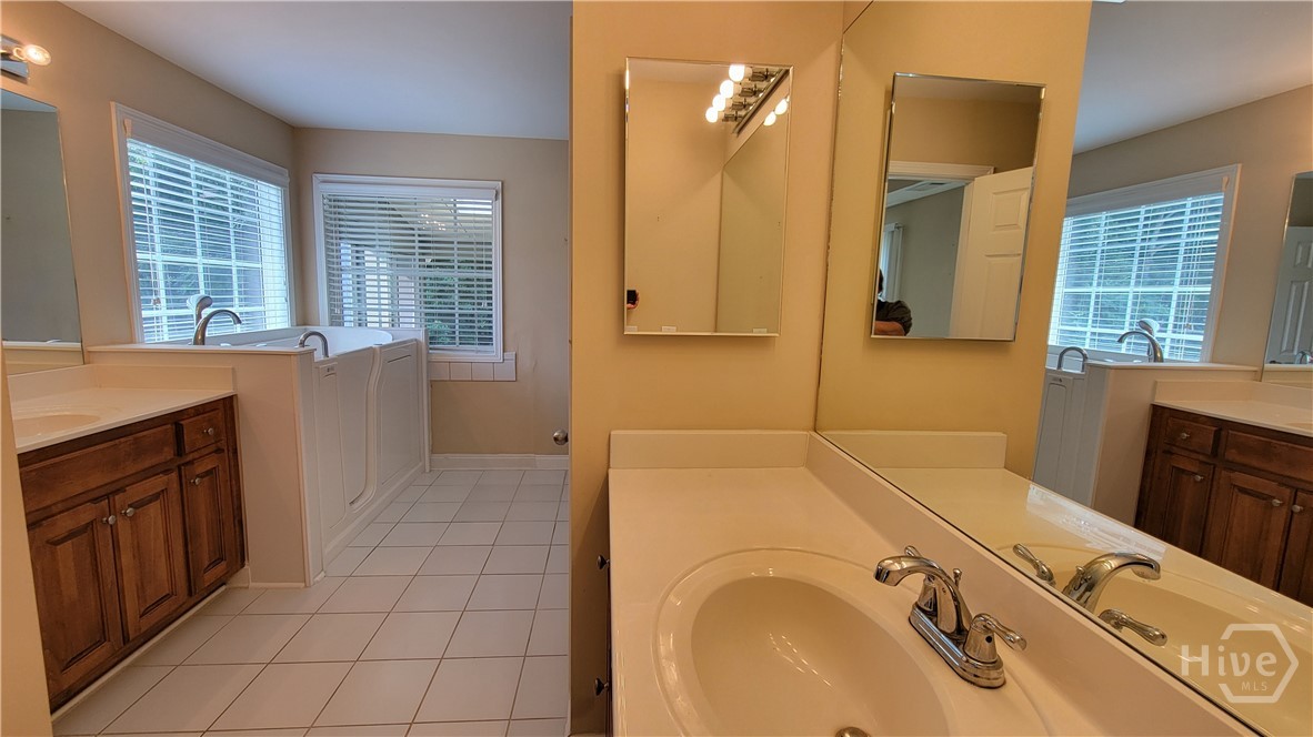 371 Summit Chase Drive Property Photo 19