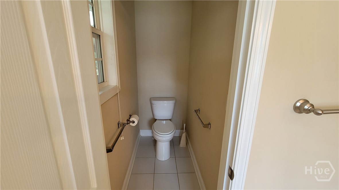 371 Summit Chase Drive Property Photo 23
