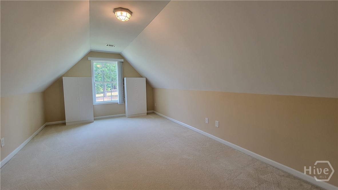 371 Summit Chase Drive Property Photo 32