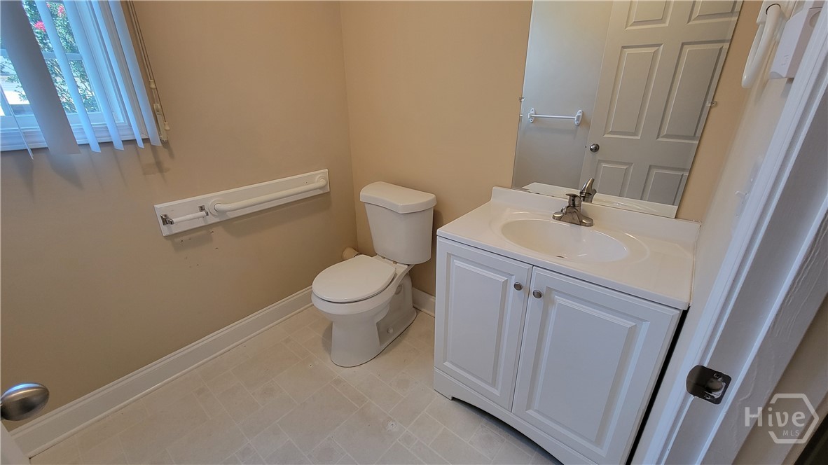 371 Summit Chase Drive Property Photo 36