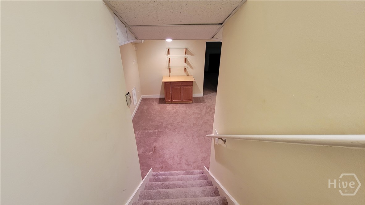 371 Summit Chase Drive Property Photo 37