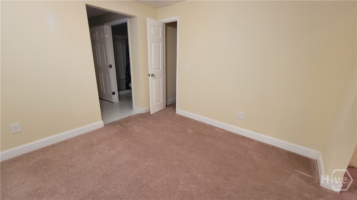 371 Summit Chase Drive Property Photo 39