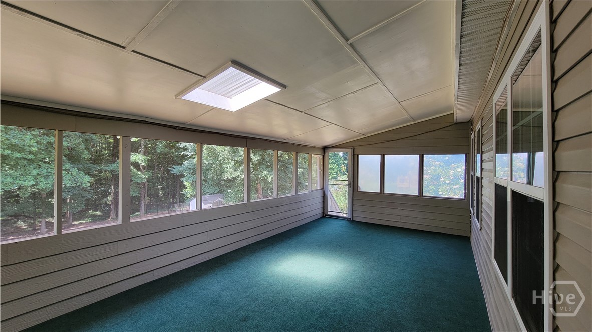 371 Summit Chase Drive Property Photo 54