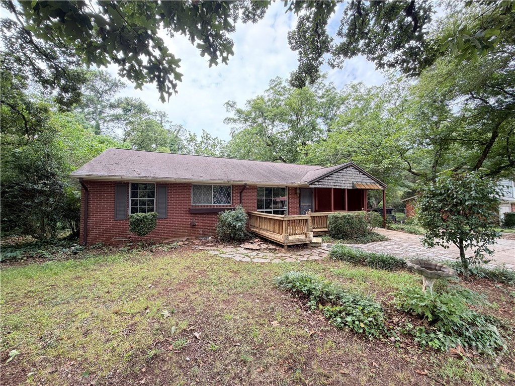 1054 College Station Road Property Photo 1