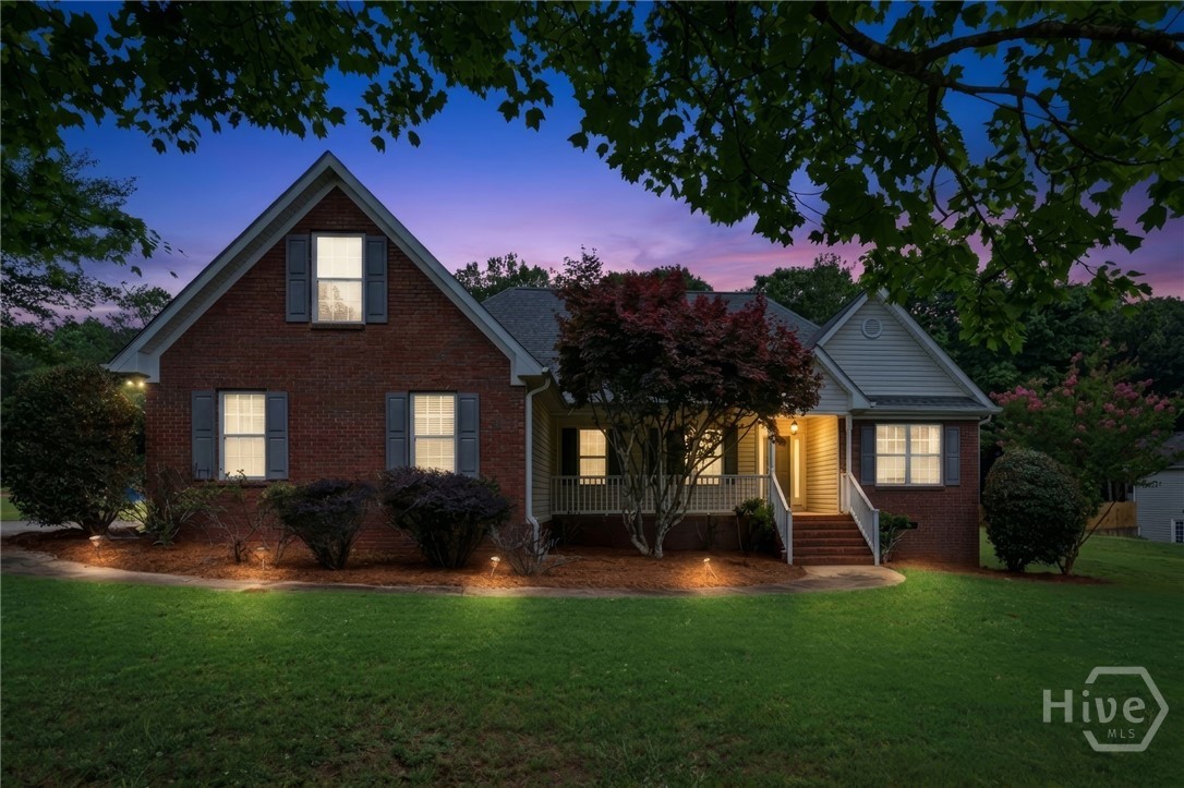 115 Sweetwater Property Photo 2