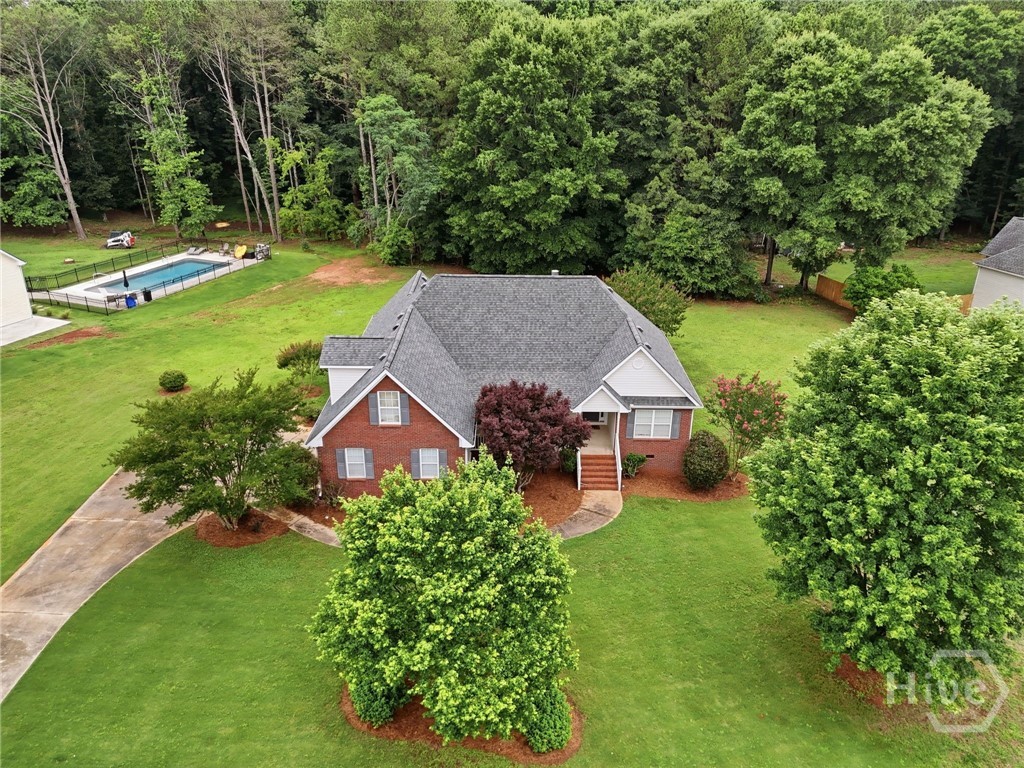 115 Sweetwater Property Photo 6