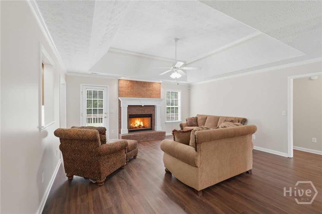 115 Sweetwater Property Photo 12