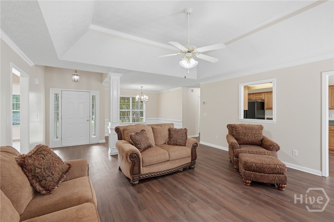 115 Sweetwater Property Photo 13